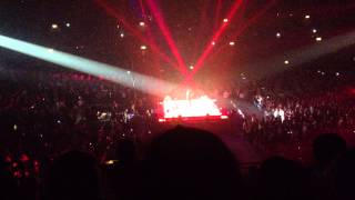 Hannah Barrett- Skyfall -X Factor Live Tour 2014