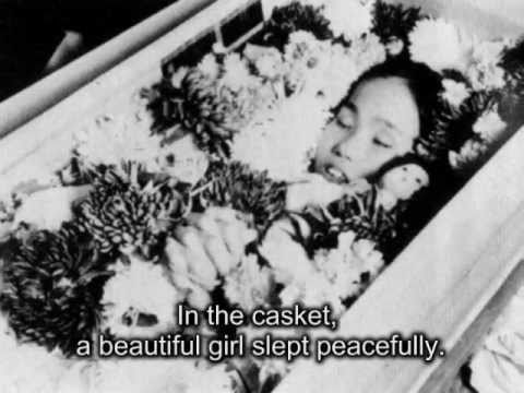download lagu mp3 mp4 The Complete Story Of Sadako Sasaki, download lagu The Complete Story Of Sadako Sasaki gratis, unduh video klip The Complete Story Of Sadako Sasaki