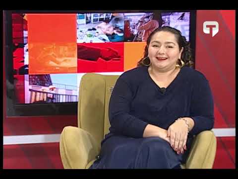 Muestra artística La silla que sostiene el mundo” Un homenaje a la mujer de Village y Fundación Karla Morales