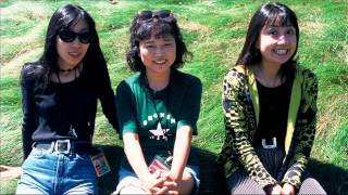 Shonen Knife - Frogphobia (English) (GQ+Lyrics)