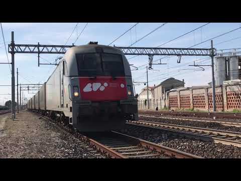 E190.322 CFI in partenza dal 4 binario