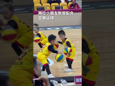 沉著冷靜的臨場應變、彼此信任的團結默契。這場表演雖有失誤，更多的是感動❤️