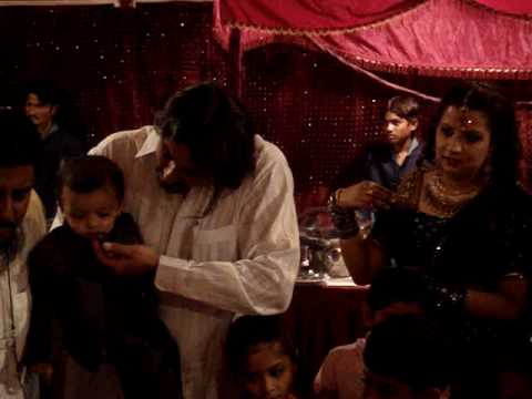 Shani ka Jani cutting cake.MPG