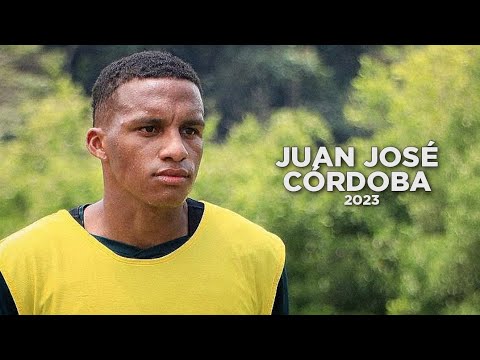 Juan José Córdoba Loves to Dribble Everyone 🇨🇴