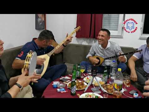 Shkrepi Dielli    kënojn Xhavit  & Nexhat Vitija