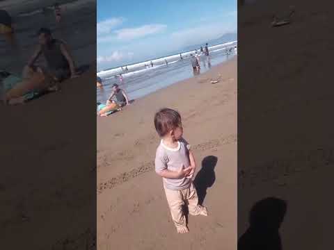 Saat di pantai#funnyvideo #pantaiselatan #shortvideo