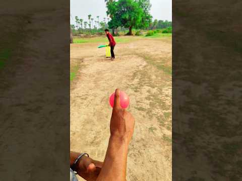 off spinner bowling #cricket🏏🏏🥎 #shorts fast bowling Air swing bowling🥎 tenish grip youtube #shorts