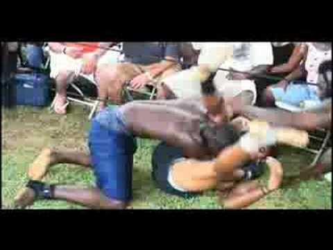 BRUCE LEROY (Alex Caceres) VS. CHOCOLATE