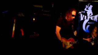 Ace Frehley LIVE &quot;Space Bear&quot; /  &quot;Love Gun&quot; 9/12/09// Viper Room