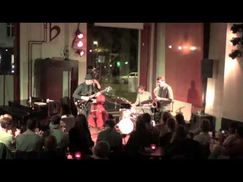 The Brave live in Berlin...Hannes Riepler/Chris Cheek Quartet