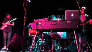 Kris Bowers performing - Forget-er (featuring the vocals of Julia Easterlin)