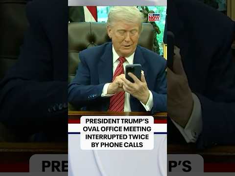 Video | Trump was interrupted by 2 phone calls in the Oval Office “Hello?”