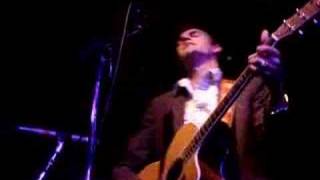 Tyler Hilton: How Love Should Be