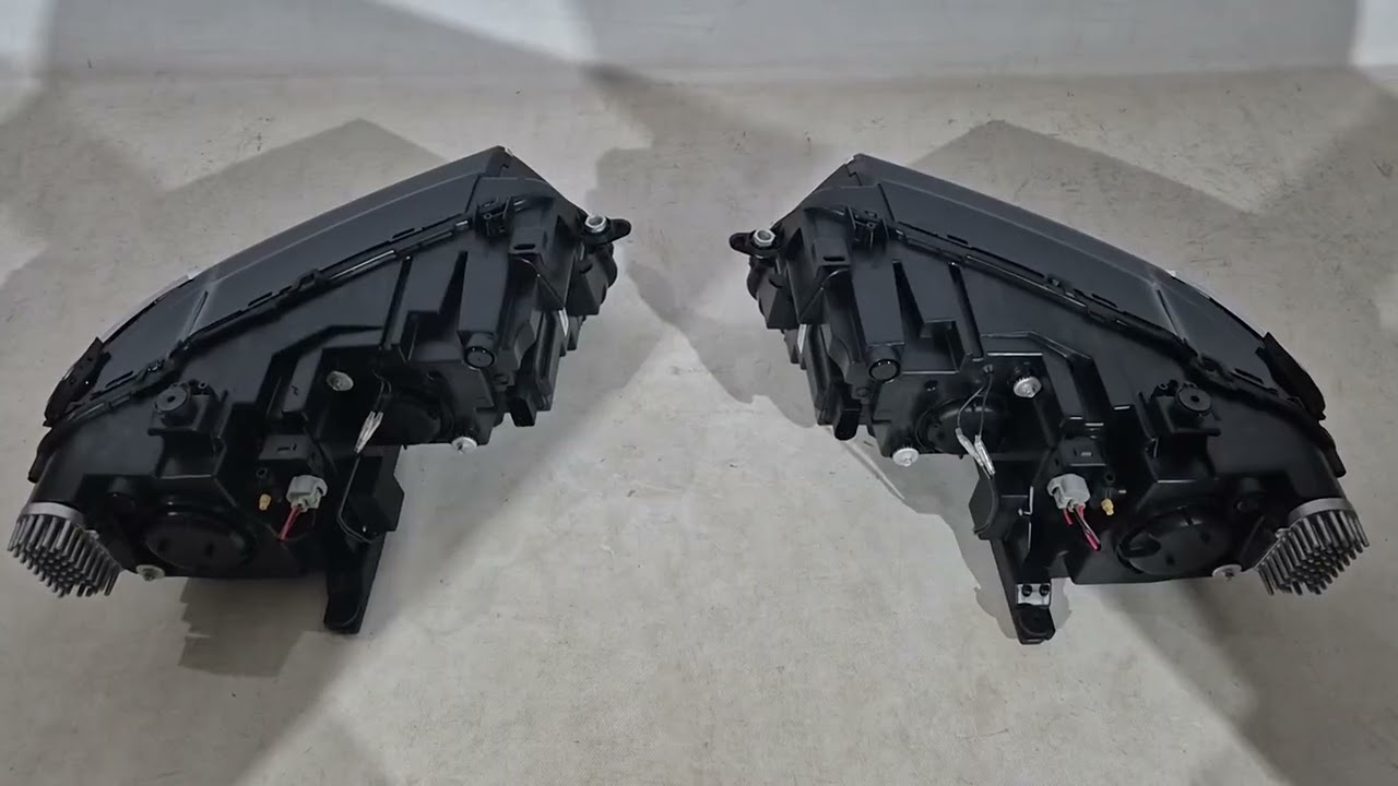 Volkswagen Tiguan 2016-2023 рр. Передні фари FullLed (2 шт) Video 1