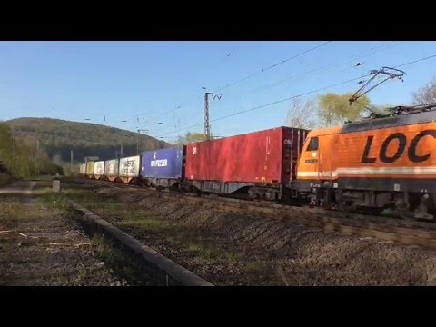 189 821-2 Locon mit Containerzug