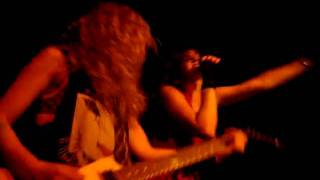 The Donnas @ Sao Paulo - Better Off Dancing