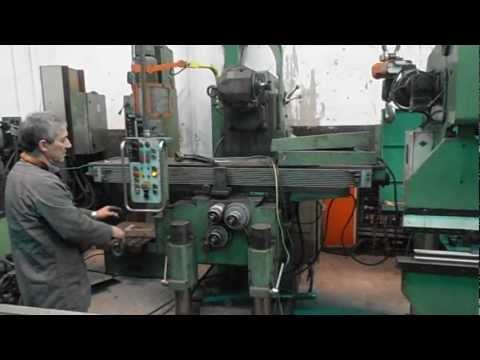 Универсальный фрезерный станок CORREA FU 200 1982