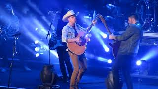 Dustin Lynch - &quot;Cowboys &amp; Angels&quot; (Knoxville 2/22/18)