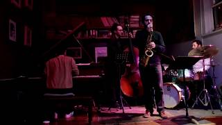 Nathan Bellott Quartet "fast & light!"