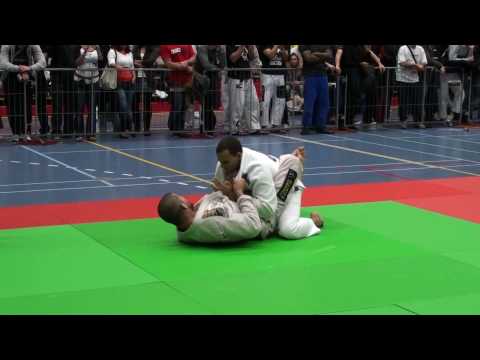 Submission #581 - Karim Ait Kalifa vs James Verschuur