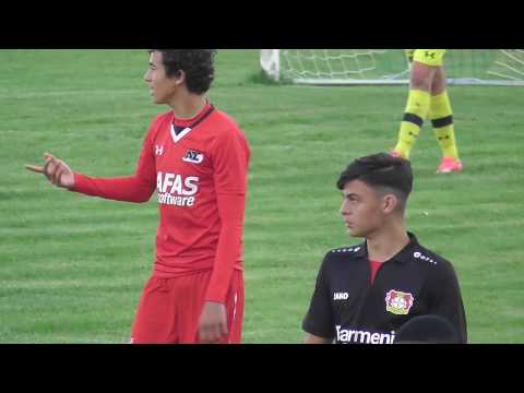 FINALE O15 : AZ - Bayern Leverkusen (19-08-2017)