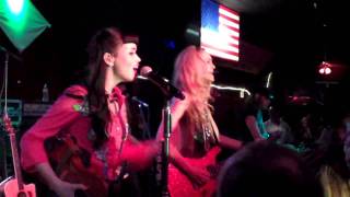 the JaneDear girls - Lucky You - San Bernardino 04052011.wmv