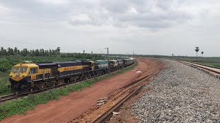 preview picture of video 'EMD COMBOS pulling VSKP bound JANMABOOMI SF EXPRESS'