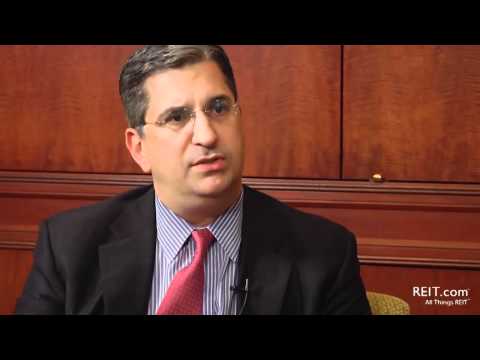 Public Companies Have Edge in Commercial Real Estate Market