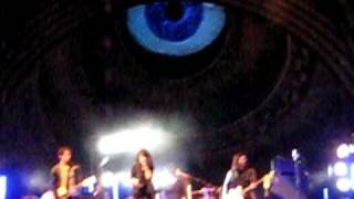 (8 of 16) The Dead Weather - Brooklyn 8/3/2010 - Jack&#39;s speech / Hustle and Cuss