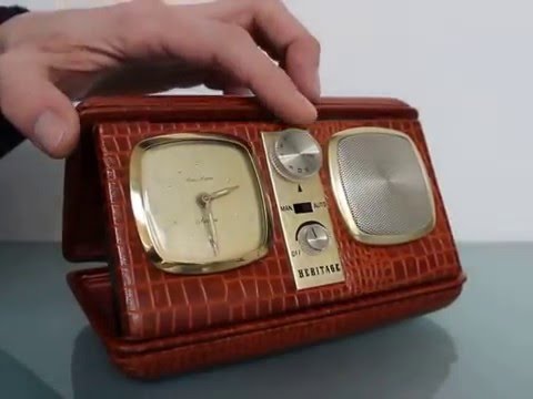 HERITAGE Alarm Mantel Clock Radio Vintage Snake Leather Manual Shelf