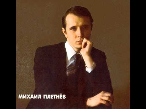 Mikhail Pletnev plays Chopin etude op. 25 no. 6 - live 1978