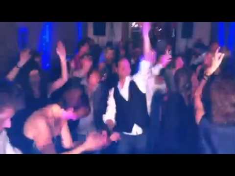 Scott Liles performing Underworld