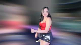 Download lagu FUNKOT - ANDAI TAK BERPISAH -DJ DELLA PRADITA 22 - LIVE RASA SAYANG LAMONGAN.  mp3