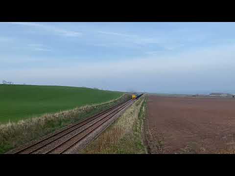 37425/37422 storm past Boddin on the Easter Chieftain