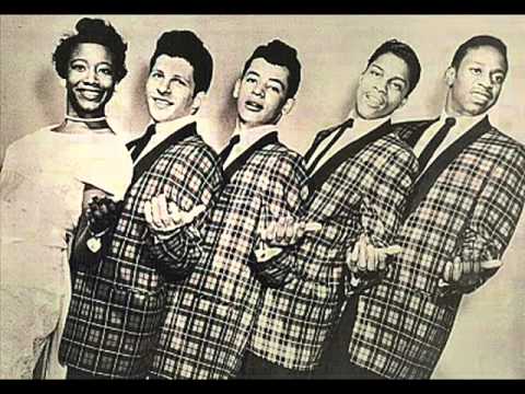 SWEETEST ONE ~ The Crests (1957) (w/ echo)