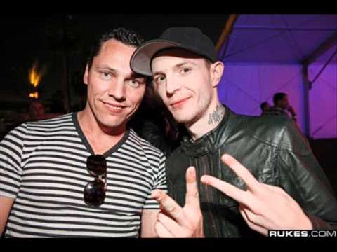 Tiesto v Deadmau5 - Fresh Fruit vs Longest Road Deadmau5 Mash-Up