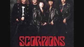 Living and dying Scorpions