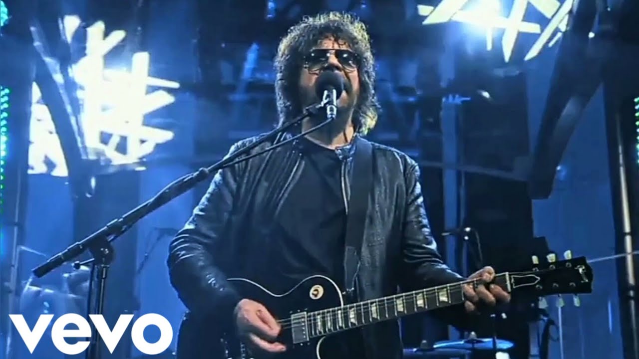 Jeff Lynne's ELO - Mr. Blue Sky (Live at Wembley Stadium 2017) - YouTube