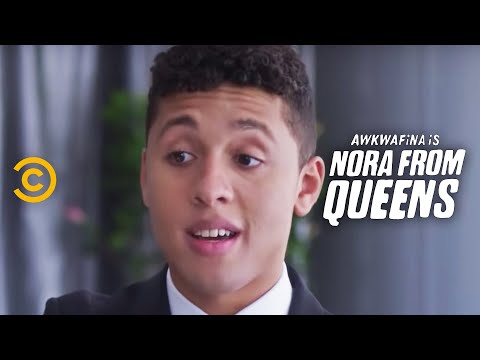 Looking Cute and Ugly at the Same Time (feat. Jaboukie Young-White) – Awkwafina is Nora from Queens