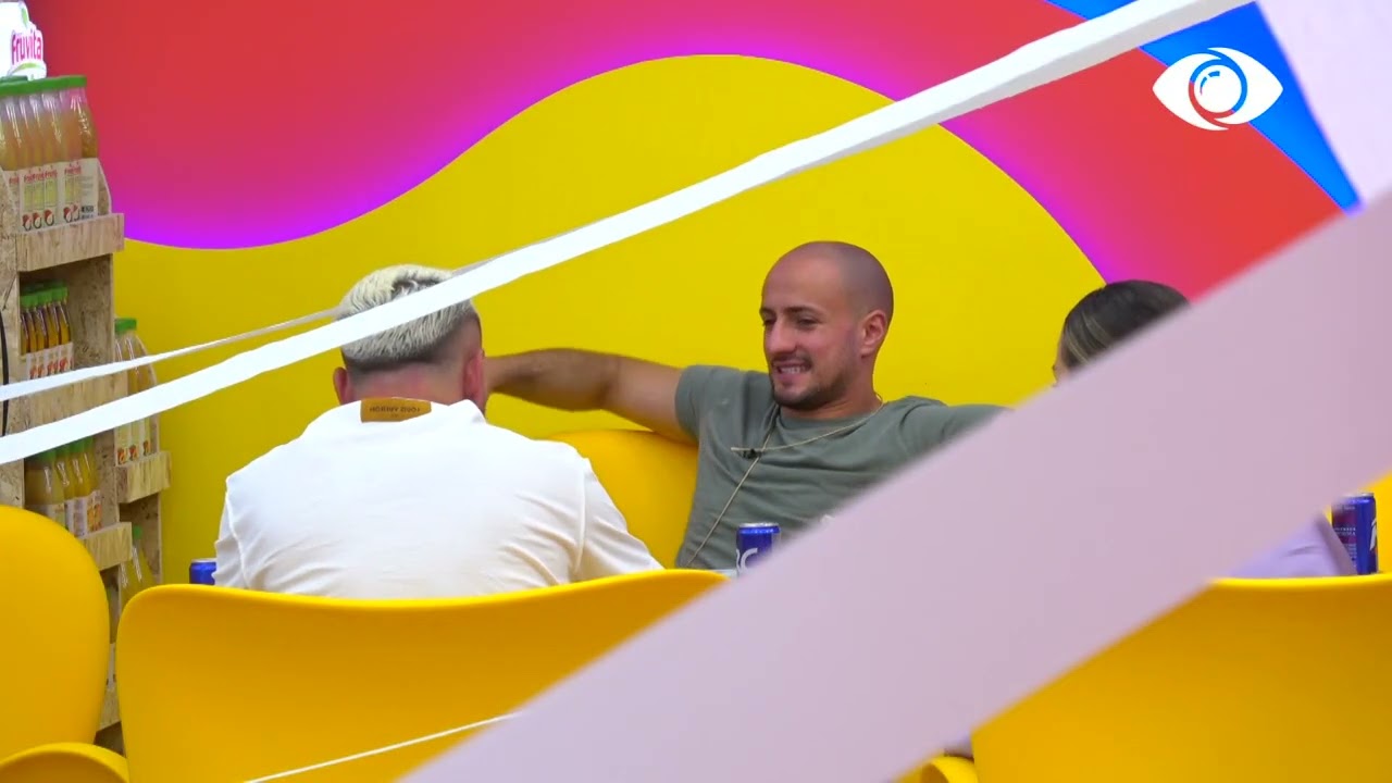 Luizi për Efin dhe Dean: Pa karakter/ Kristi: Si e thua ti, dhe ne dy pa karakter jemi