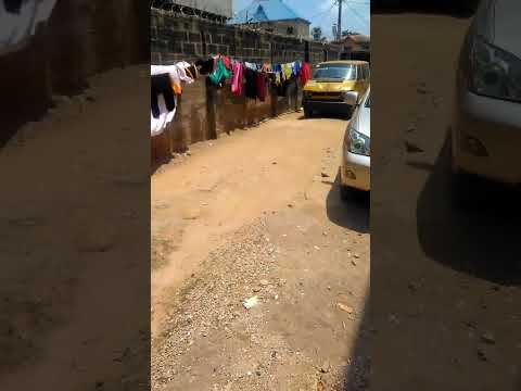 Half plot of land @balogun akarutu str, bucknor estate ejigbo lagos.