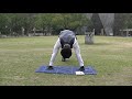 200 push ups 天神中央公園で小雨が降っても腕立て続けるよ