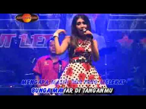 Via Vallen - Mawar Ditangan Melati Dipelukan | Dangdut (Official Music Video)