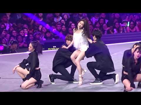 Chungha-Rollercoaster @KCON LA 2018