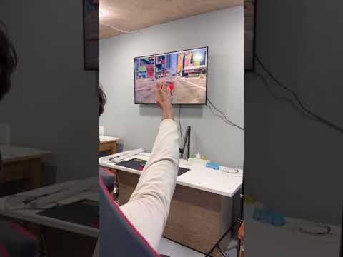 Playing GTA 5 in LED TV big screen 😲