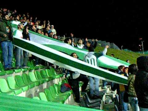 "LOS DEL SUR PUERTO MONTT EN EL CHINQUIHUE" Barra: Los del Sur &bull; Club: Deportes Puerto Montt