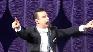 ROBBIE WILLIAMS, Shine my shoes, Allphones Arena, 27 Sept 2014