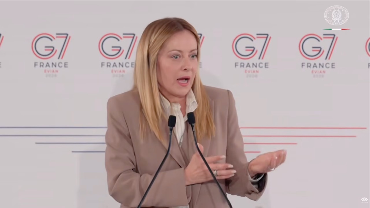 GIORGIA MELONI COMMENTA LE PAROLE GEL GENERALE VANNACCI DEGLI ULTIMI GIORNI