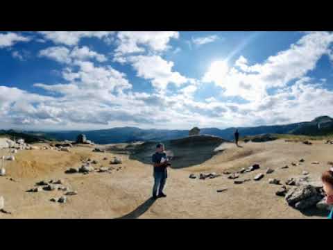 360 video: hike in Romania - Sfinx, Bucegi Mountain top