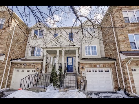 Townhouse For Sale in Brampton